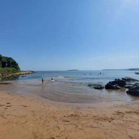 Ξενοδοχείο με διαμερίσματα Sofia