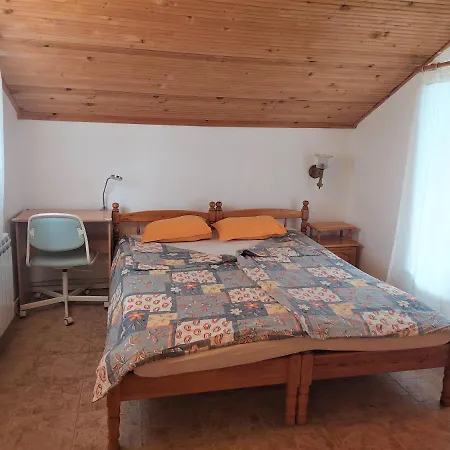 Ξενοδοχείο με διαμερίσματα Sofia 4*